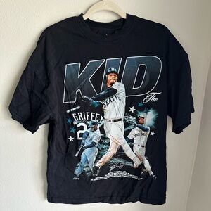 Over sized T-shirt | Ken Griffey Jr. baseball shirt | vintage style